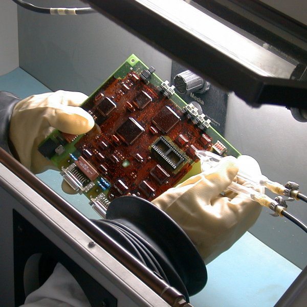 Entlackung<br>Bauteil für Funktionstest entlackt<br>ccr03_2.jpg