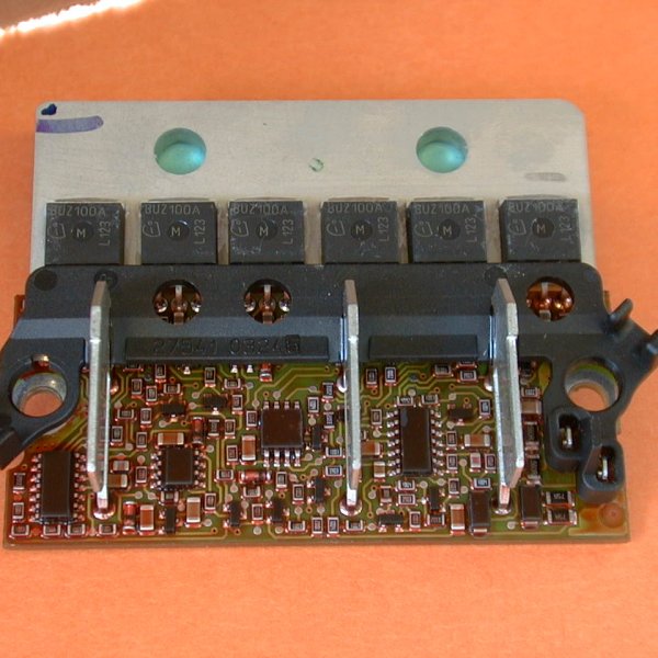 Formbecher Fluten<br>Formbecher<br/>Fluten “Milli- Coat”<br>fluten_horiz_alcatel_gunzen_1.jpg
